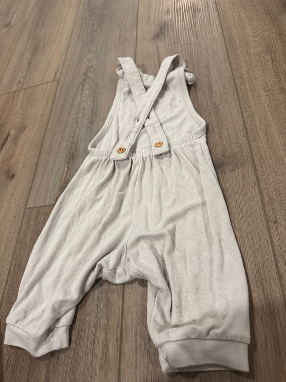 Kyte BABY Bamboo Jersey Overall in Oat - 6-12m - Picture 8 of 12